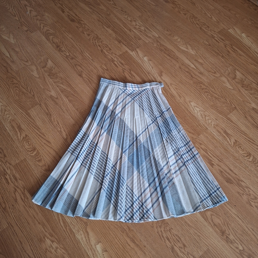SEARS 70'S Vintage Plaid Skirt / Skinny Pleats / Baby Blue / Size Small